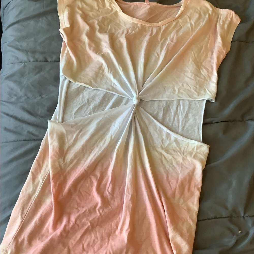 Summer dress with cut-outs